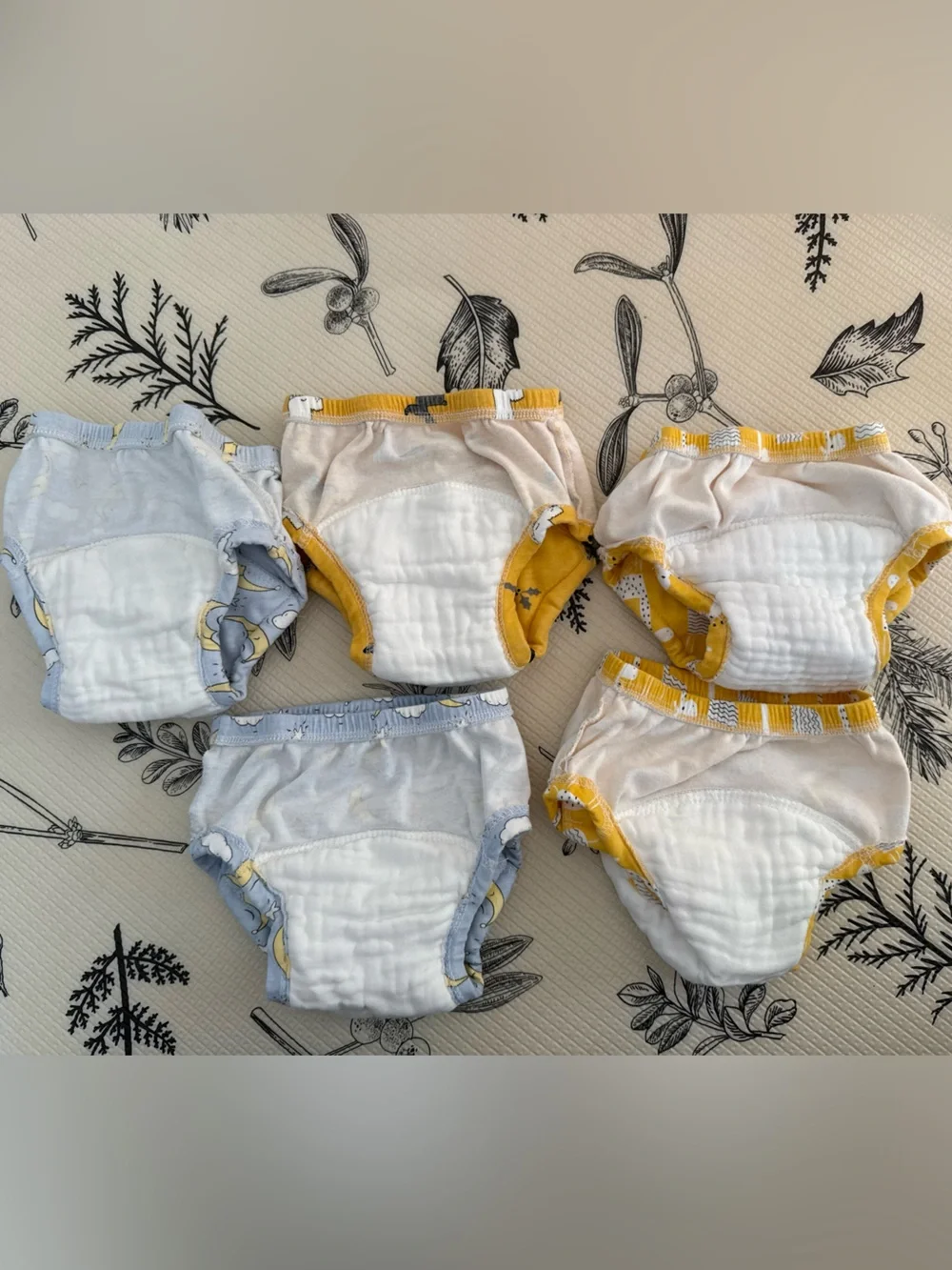 UpAiry training pants (never worn)